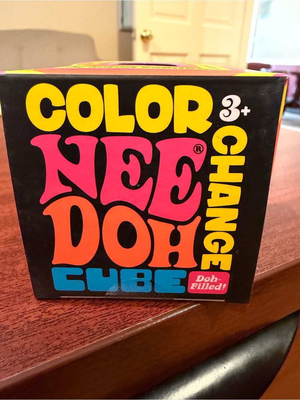 NeeDoh Color Change Cube